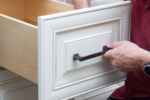 Cost of Cabinet Handle Installation in Snellville