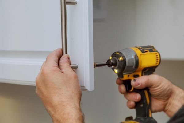 Cost of Cabinet Knob Installation in Snellville