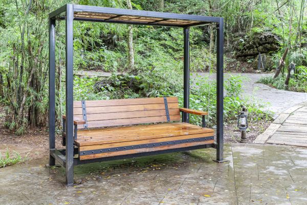 Cost of Arbor Swing Installation in Snellville
